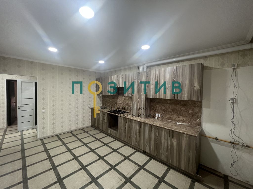 Продажа 2-комнатной квартиры, Ессентуки, Никольская ул,  25/1