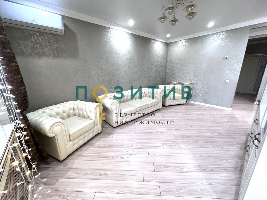 Продажа 2-комнатной квартиры, Ессентуки, Октябрьская пл,  458б