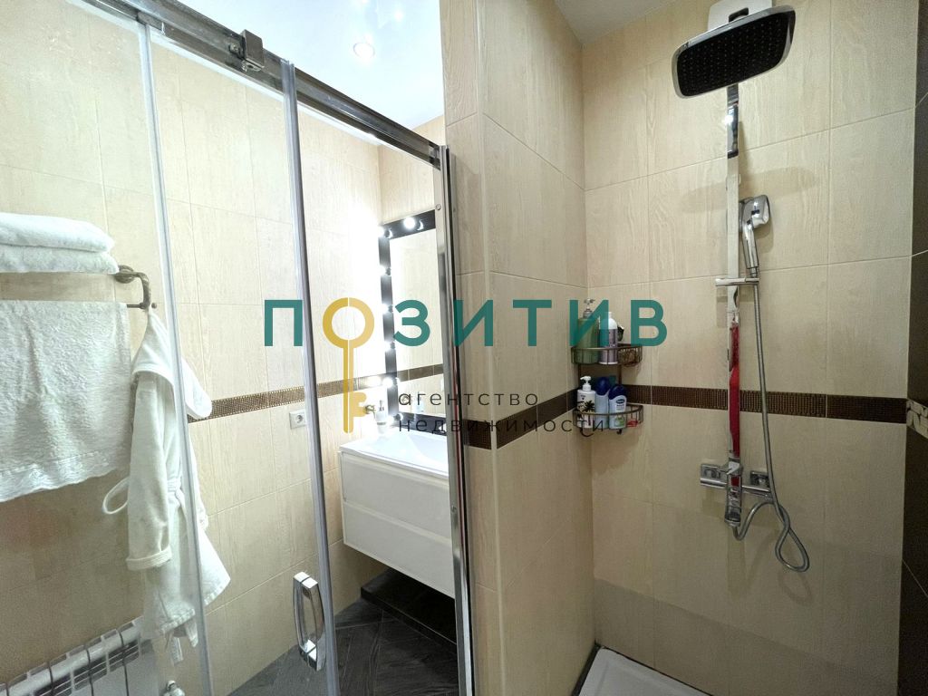 Продажа 2-комнатной квартиры, Ессентуки, Октябрьская пл,  458б