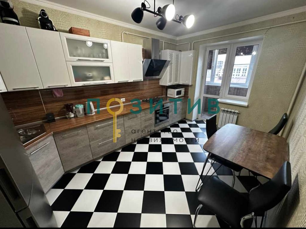 Продажа 2-комнатной квартиры, Минеральные Воды, Новоселов ул,  5А