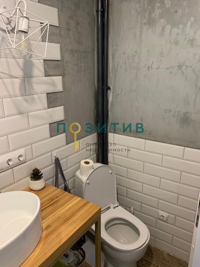 Продажа 3-комнатной квартиры, Пятигорск, Малиновского пер,  1А подъезд 1