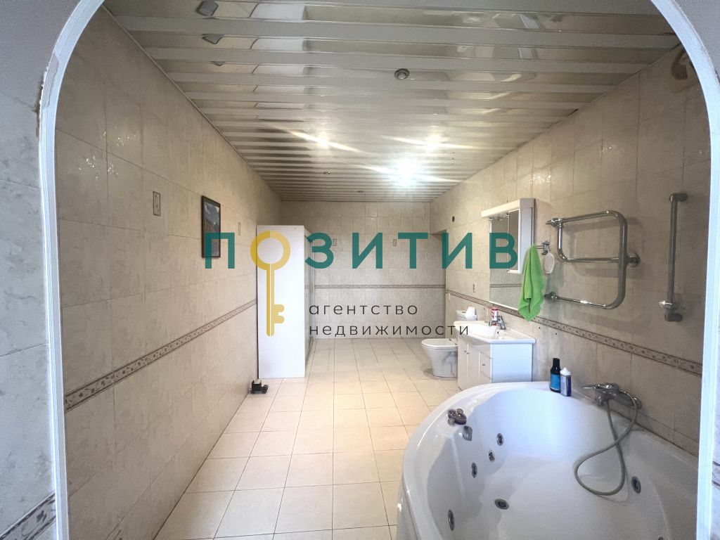 Продажа 3-комнатной квартиры, Ессентуки, Новопятигорская ул,  8