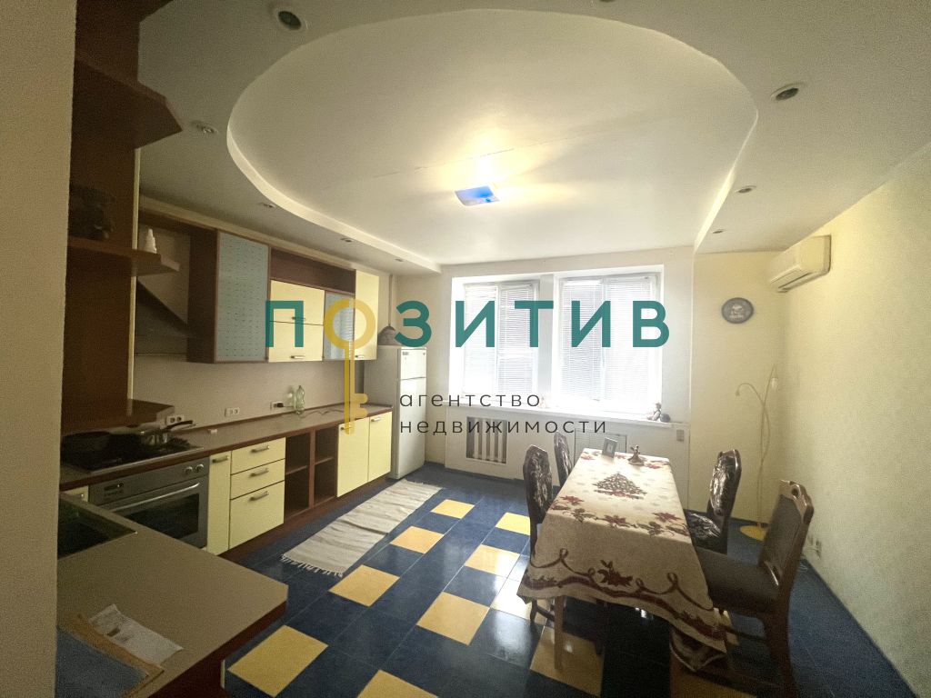 Продажа 3-комнатной квартиры, Ессентуки, Новопятигорская ул,  8
