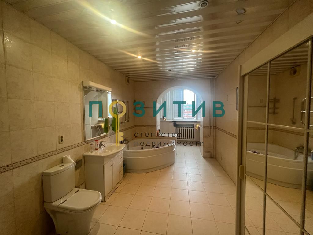 Продажа 3-комнатной квартиры, Ессентуки, Новопятигорская ул,  8