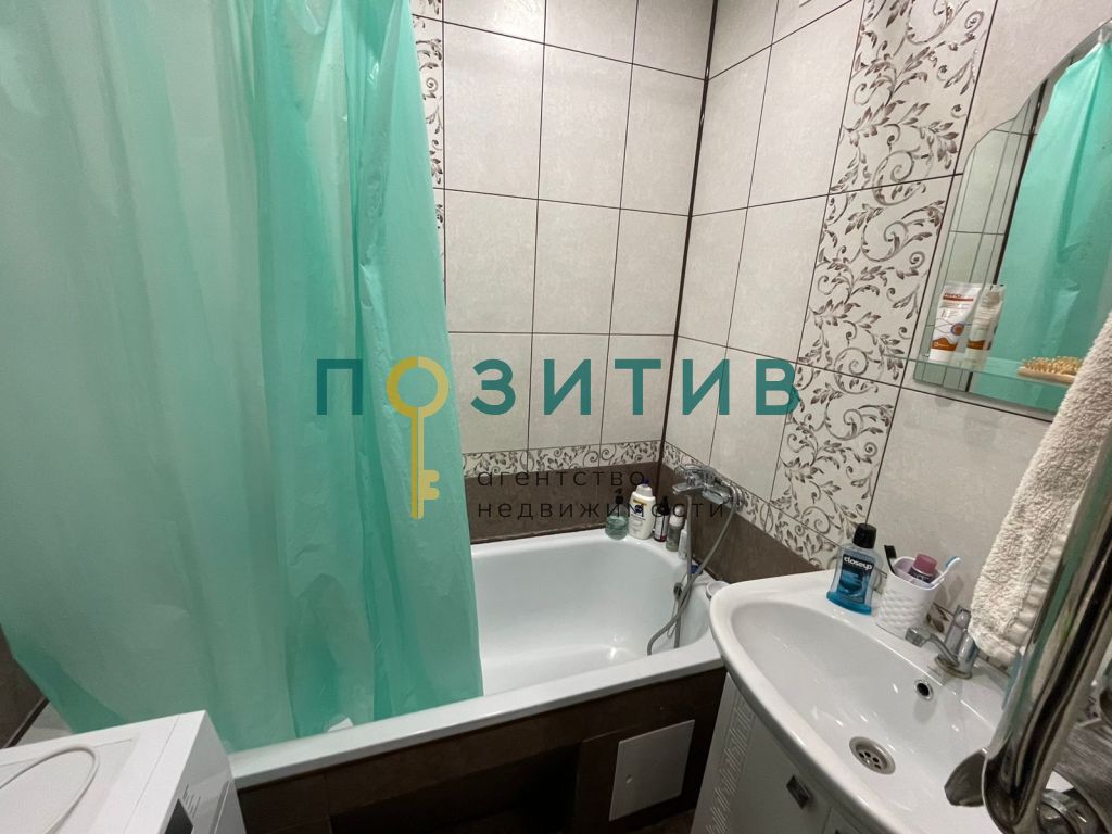 Продажа 2-комнатной квартиры, Минеральные Воды, Московская ул,  14