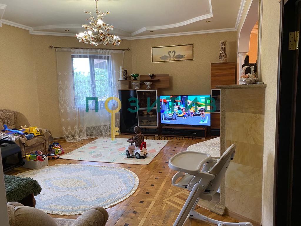 Продажа дома, 350м <sup>2</sup>, 4 сот., Минеральные Воды, Тбилисская ул