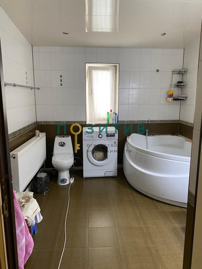 Продажа дома, 350м <sup>2</sup>, 4 сот., Минеральные Воды, Тбилисская ул