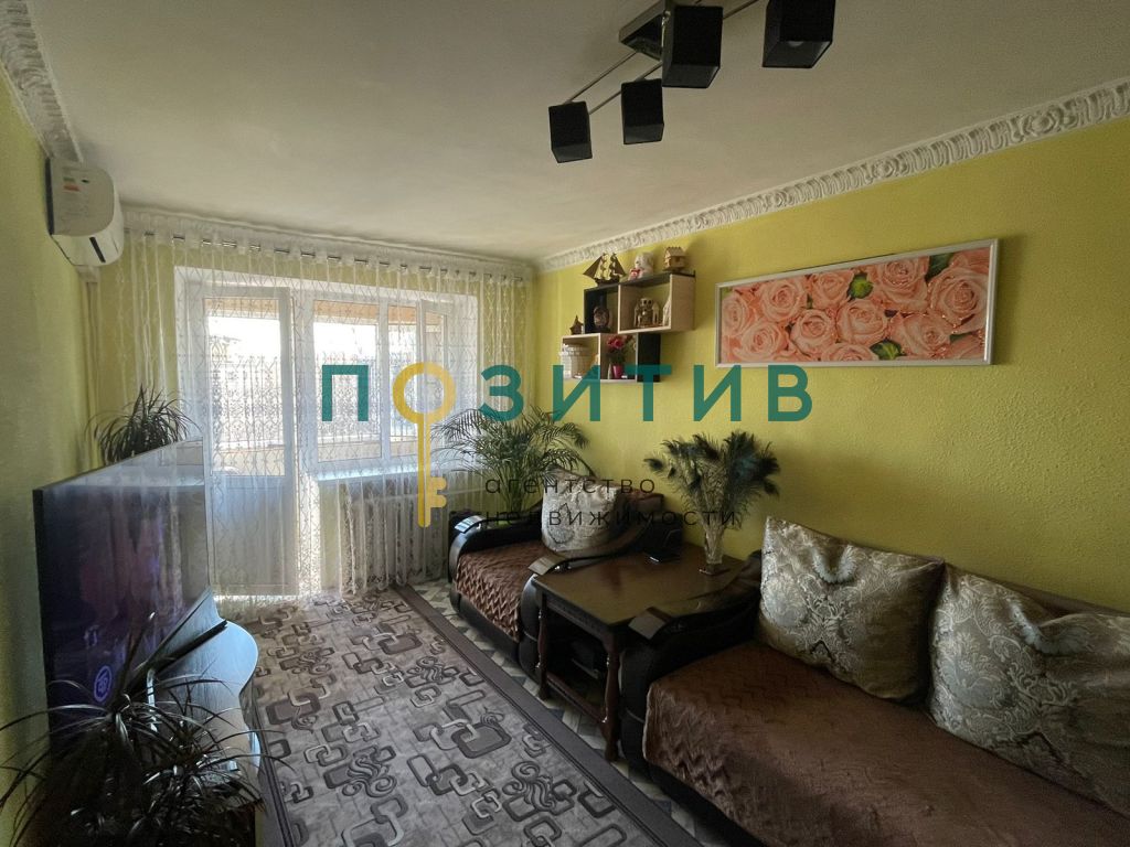 Продажа 2-комнатной квартиры, Минеральные Воды, 50 лет Октября ул,  53