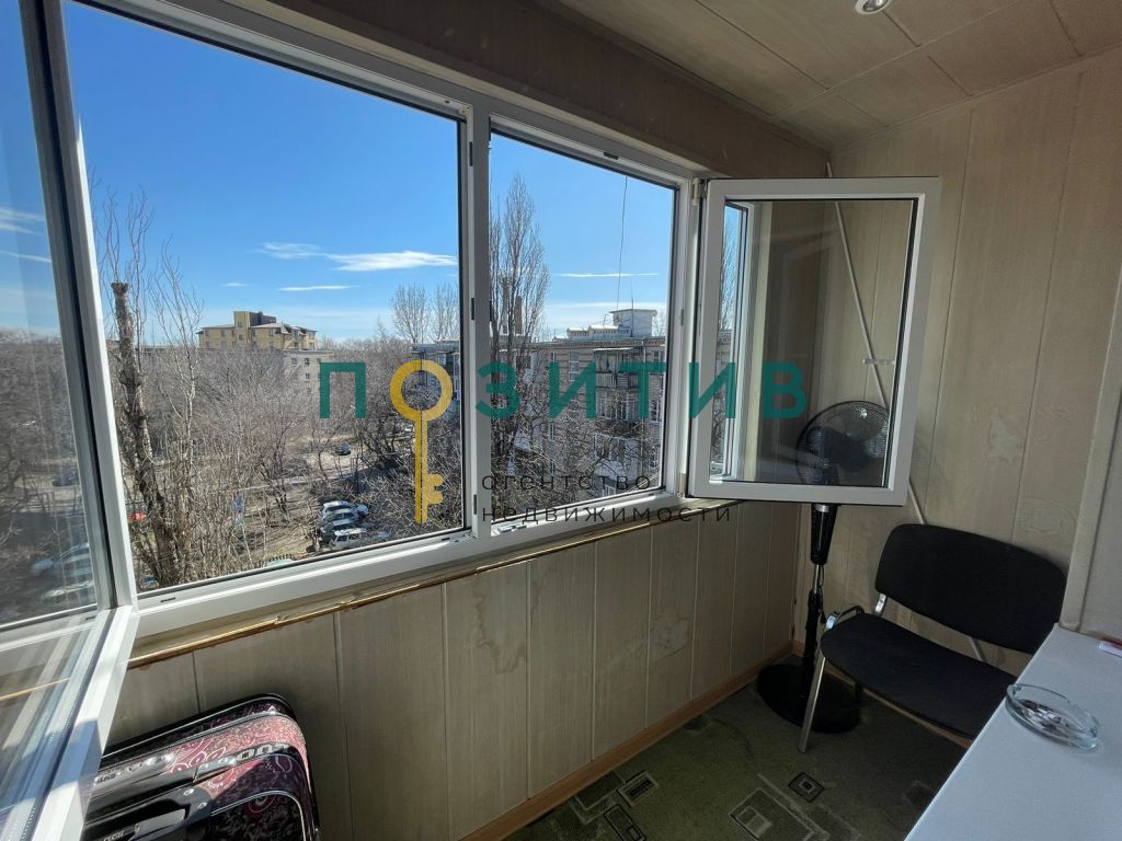 Продажа 2-комнатной квартиры, Минеральные Воды, 50 лет Октября ул,  53