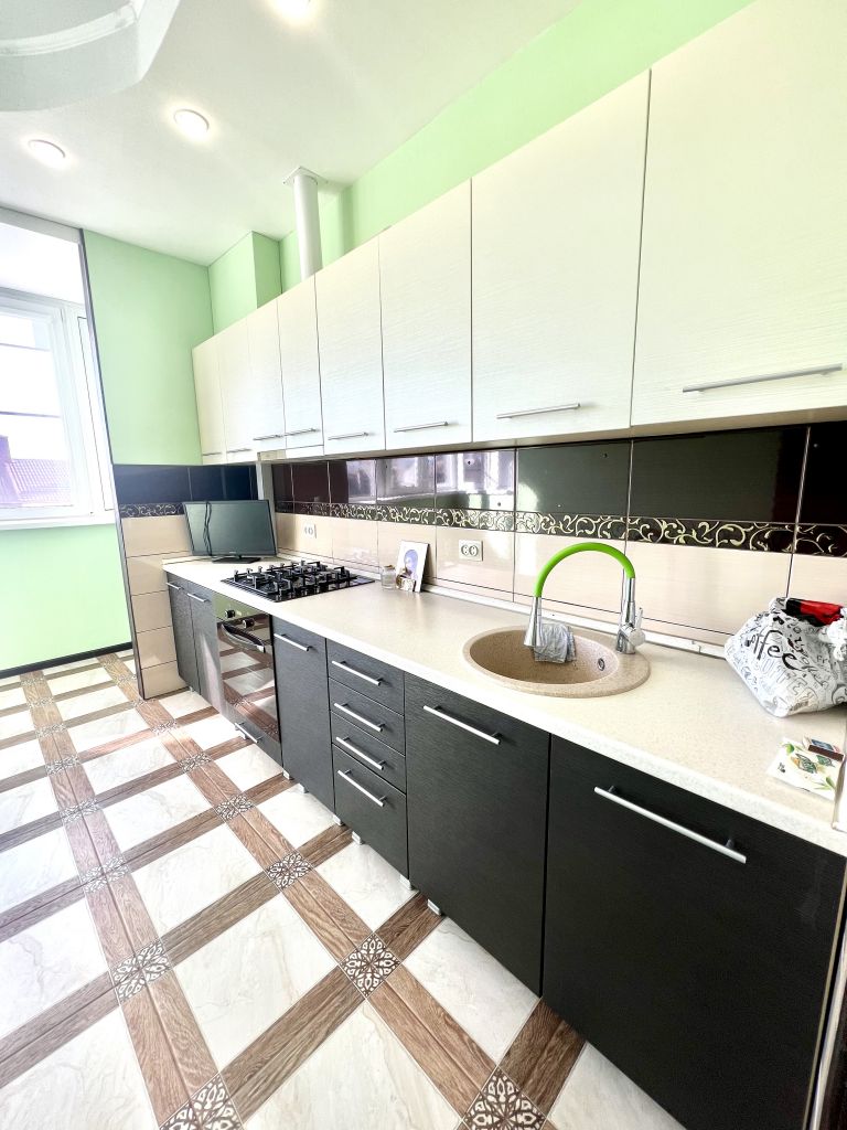 Продажа 2-комнатной квартиры, Ессентуки, Гаевского ул,  3