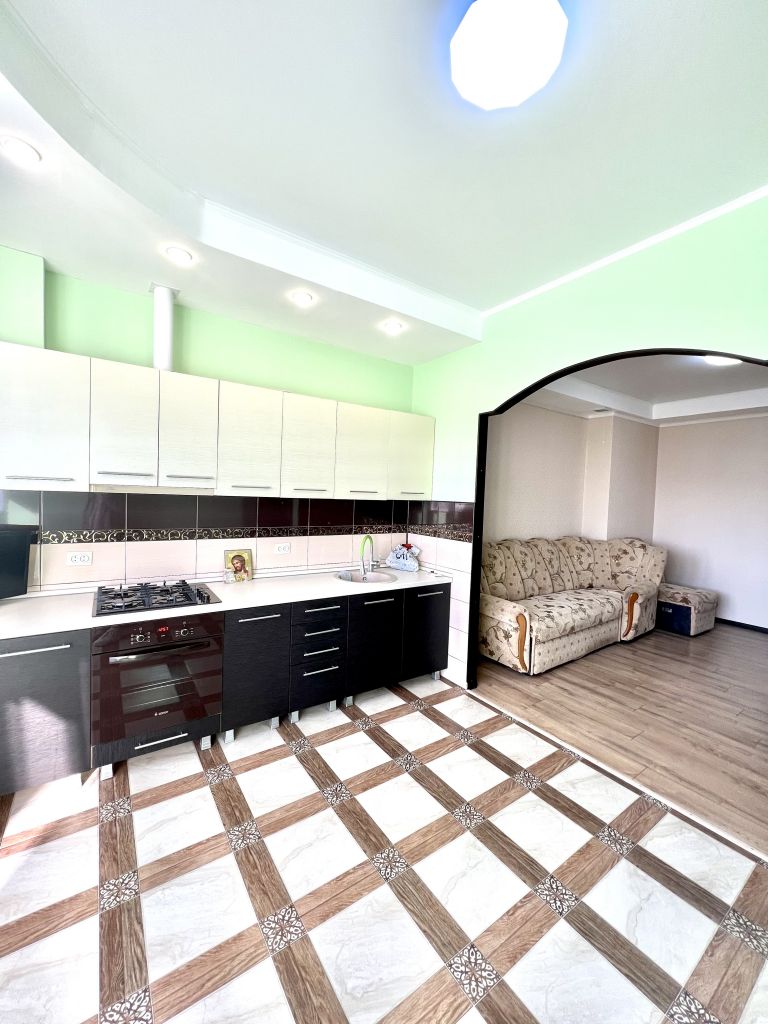 Продажа 2-комнатной квартиры, Ессентуки, Гаевского ул,  3