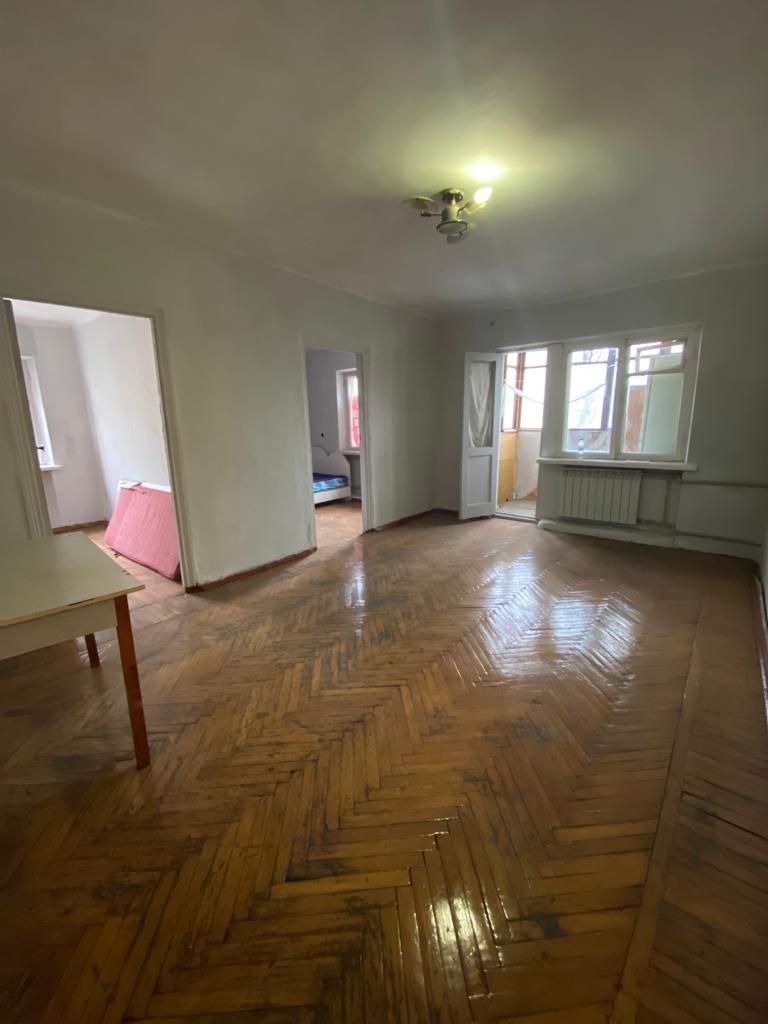 Продажа 3-комнатной квартиры, Ессентуки, Вокзальная ул,  12