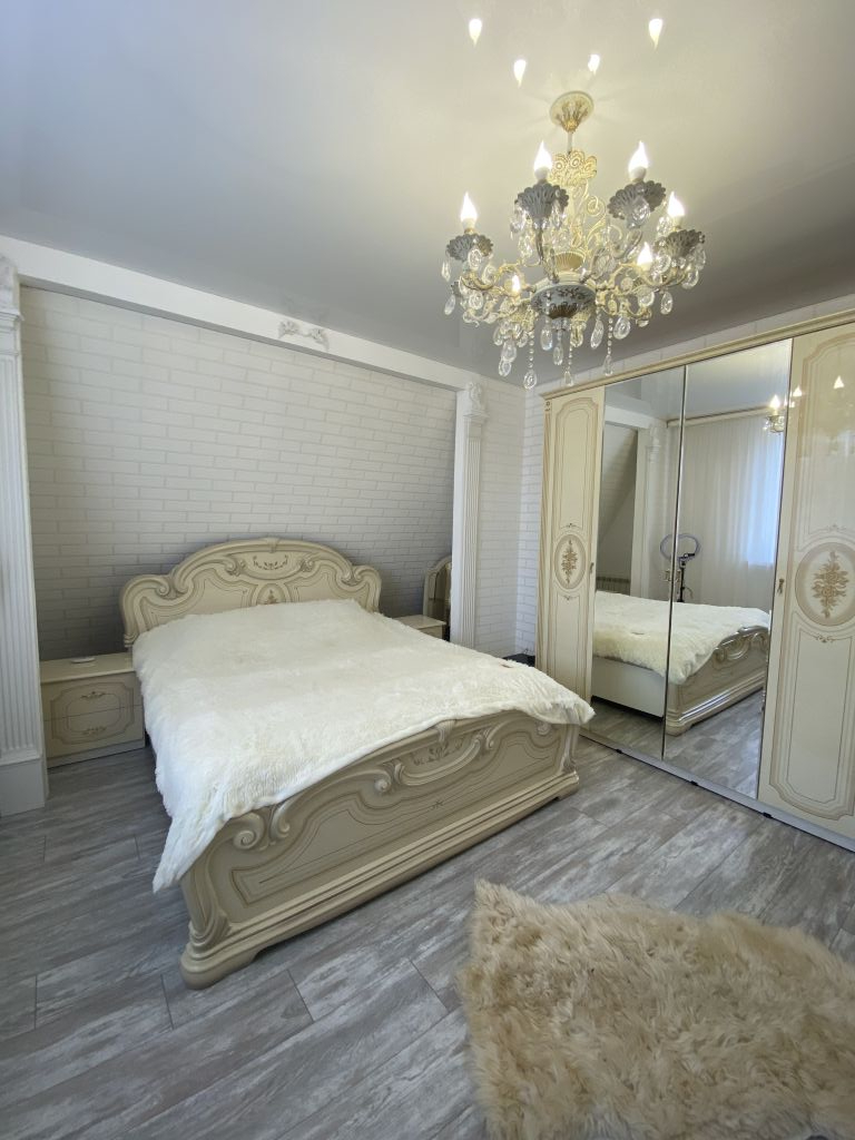 Продажа дома, 160м <sup>2</sup>, 2 сот., Пятигорск, Энгельса ул,  105