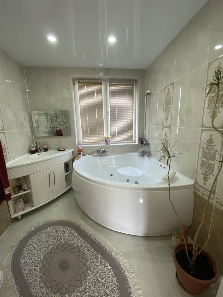 Продажа дома, 160м <sup>2</sup>, 2 сот., Пятигорск, Энгельса ул,  105