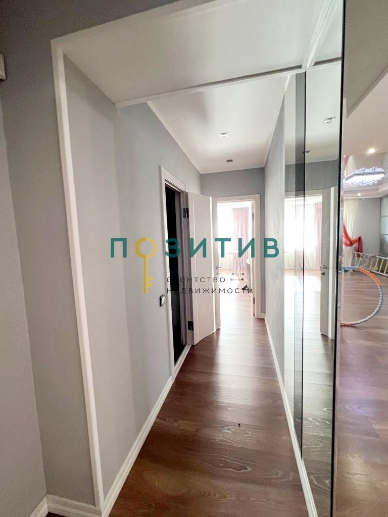 Продажа 3-комнатной квартиры, Ессентуки, Октябрьская пл,  31 а