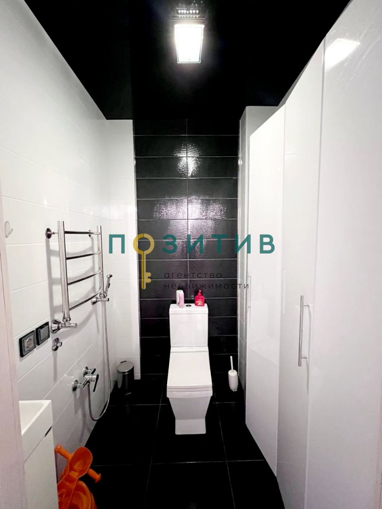 Продажа 3-комнатной квартиры, Ессентуки, Октябрьская пл,  31 а