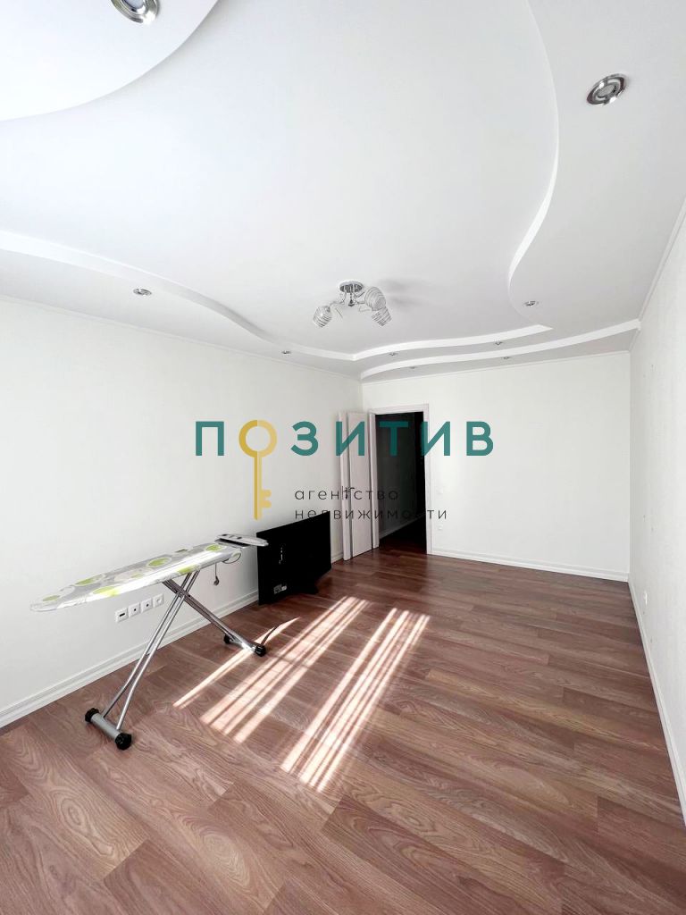 Продажа 3-комнатной квартиры, Ессентуки, Октябрьская пл,  31 а