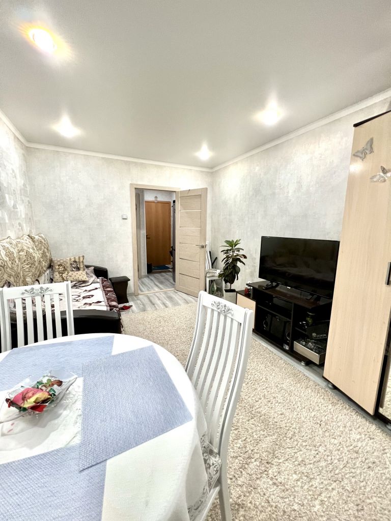 Продажа 2-комнатной квартиры, Ессентуки, Долина Роз ул,  6