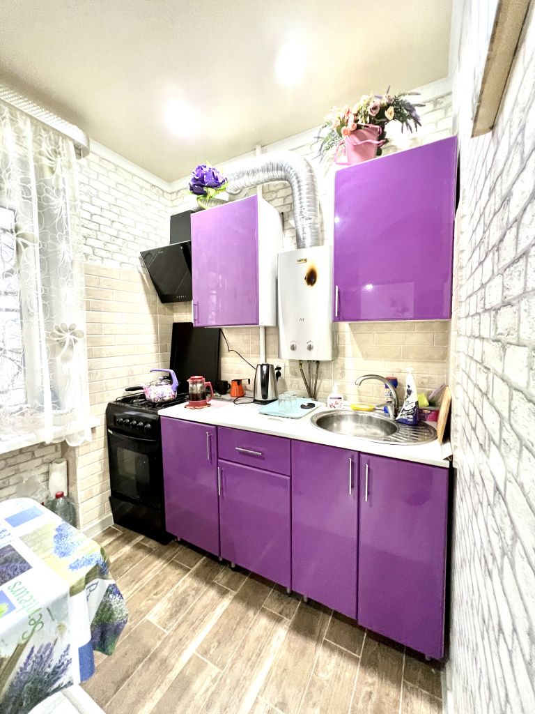 Продажа 2-комнатной квартиры, Ессентуки, Долина Роз ул,  6