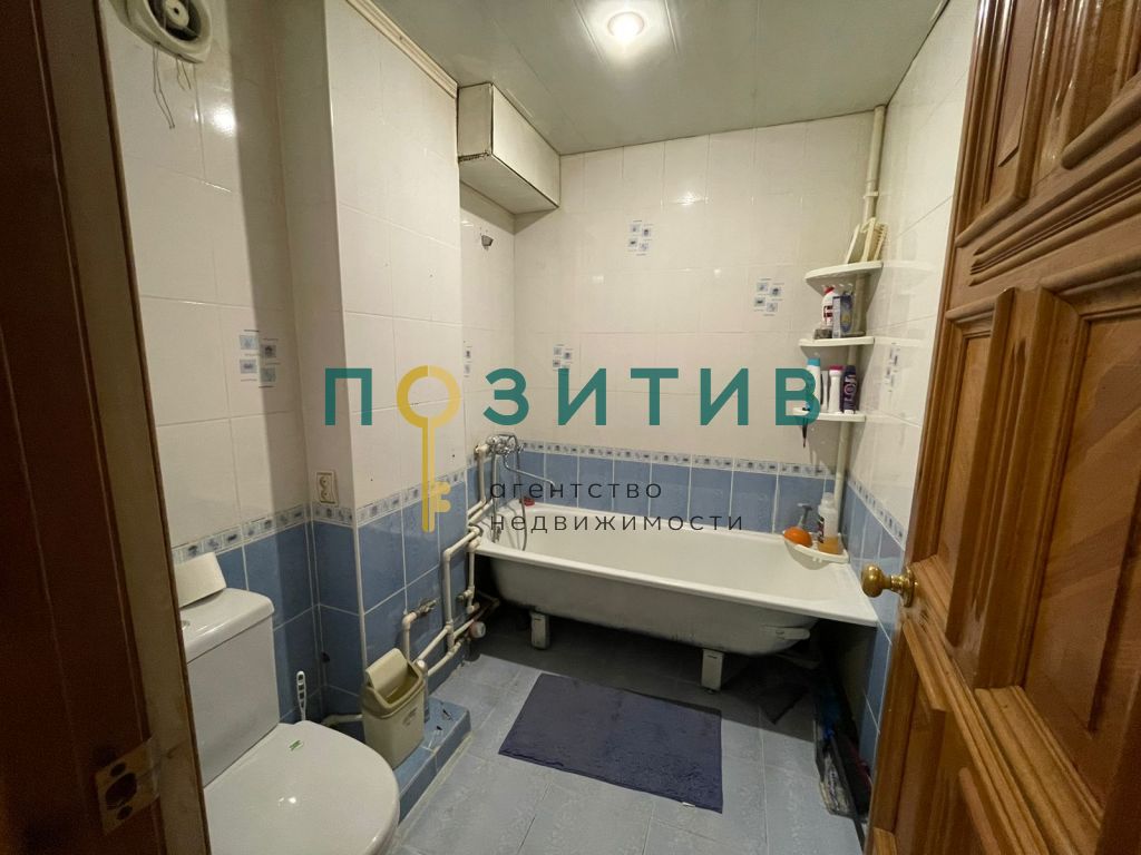 Продажа 2-комнатной квартиры, Минеральные Воды, Карла Маркса пр-кт,  82