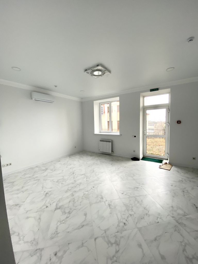 Продажа дома, 430м <sup>2</sup>, 2 сот., Пятигорск, Кучуры ул,  8Л