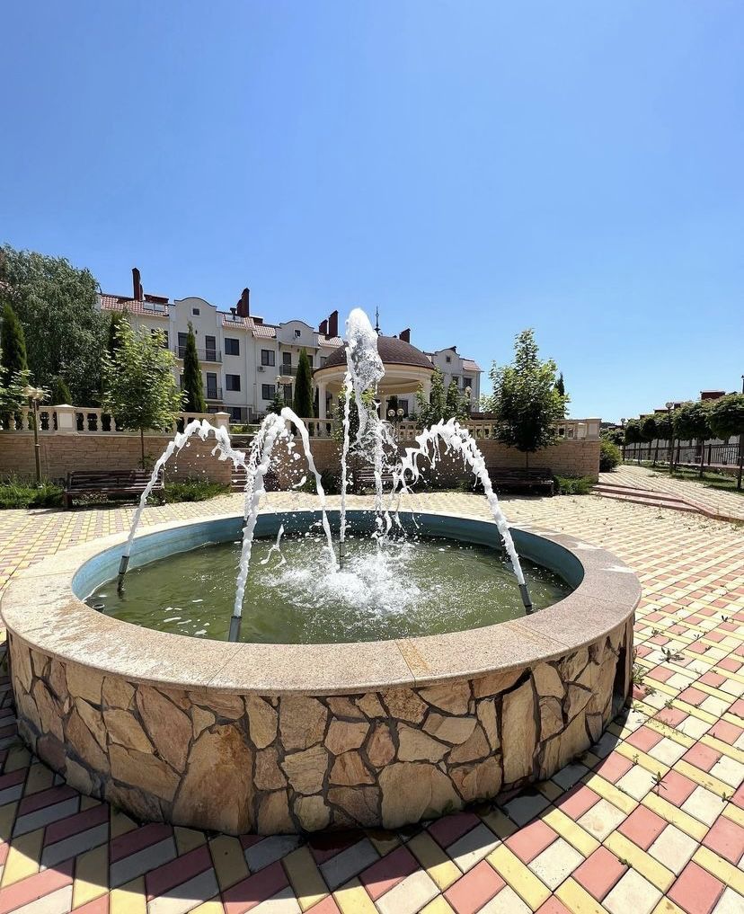 Продажа дома, 430м <sup>2</sup>, 2 сот., Пятигорск, Кучуры ул,  8Л