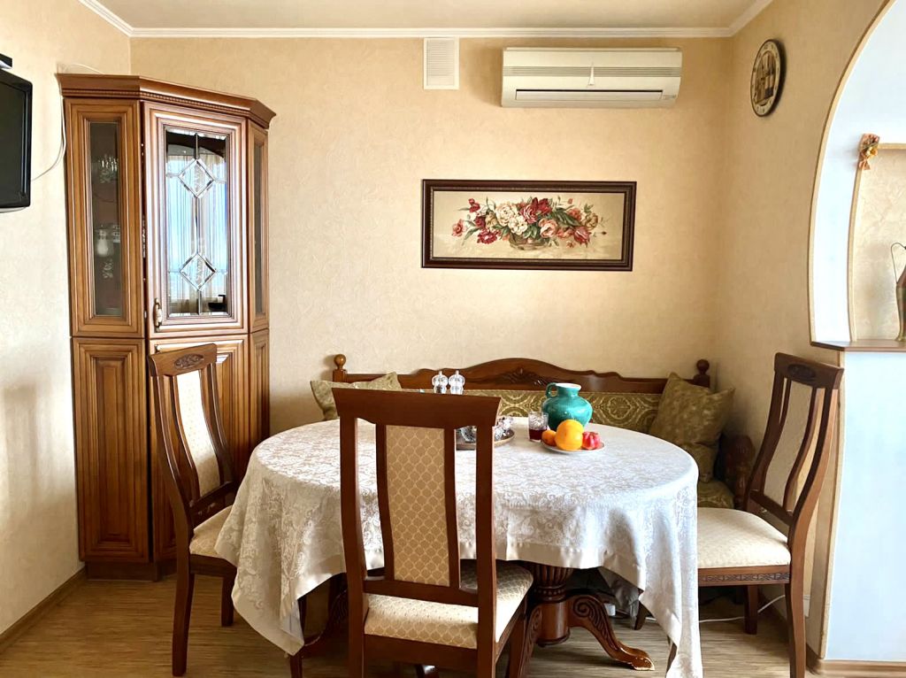 Продажа 3-комнатной квартиры, Ессентуки, Грибоедова ул,  110А