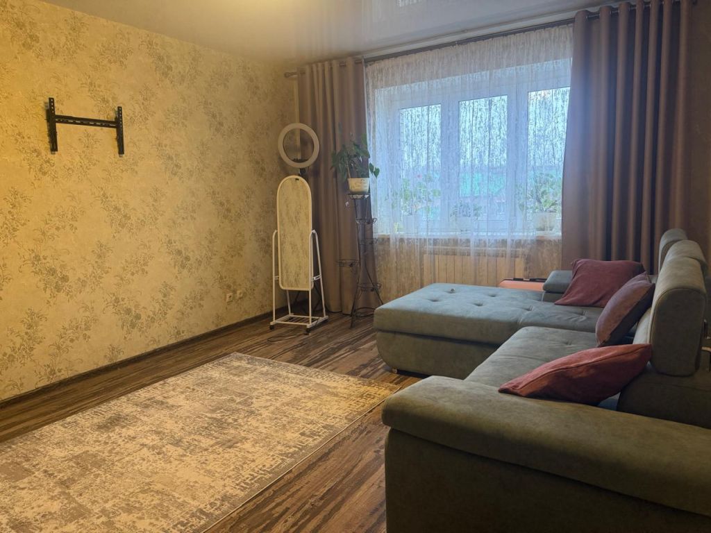 Продажа 3-комнатной квартиры, Смоленск, Генерала Паскевича ул,  7А