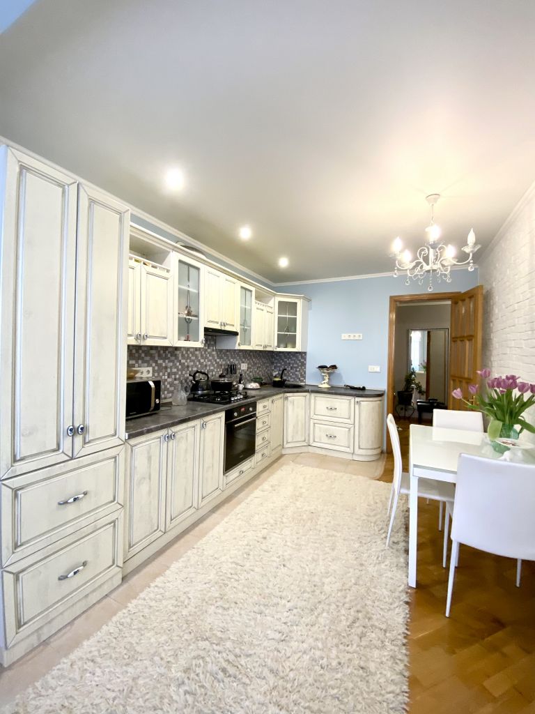 Продажа 2-комнатной квартиры, Пятигорск, Московская ул,  32А