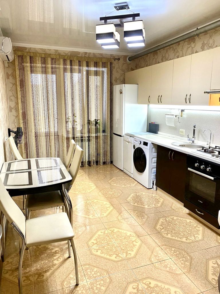 Продажа 1-комнатной квартиры, Ставропольский, Южный пер,  43А/1к1