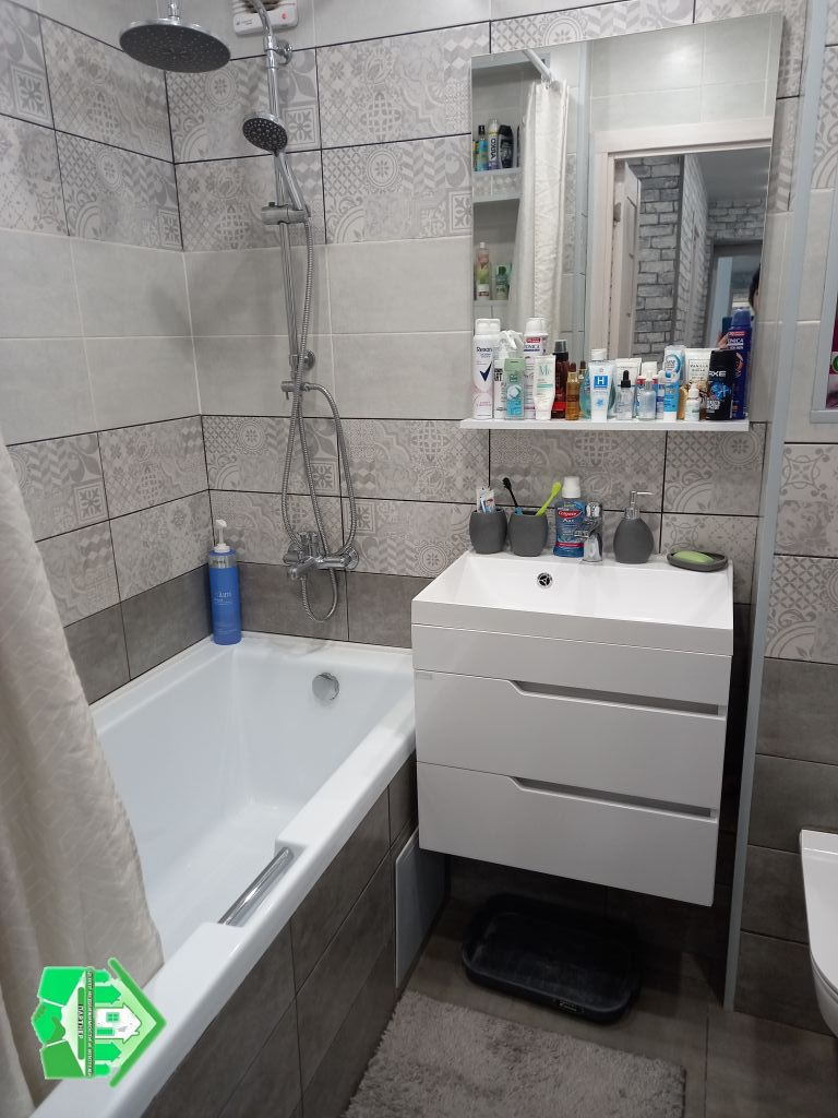 Продажа 2-комнатной квартиры, Красный Бор, Мирная ул,  9