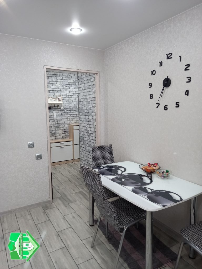 Продажа 2-комнатной квартиры, Красный Бор, Мирная ул,  9