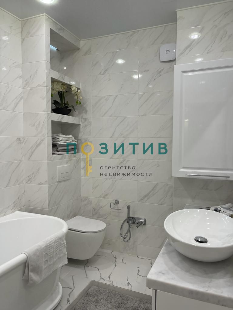 Продажа 2-комнатной квартиры, Минеральные Воды, Новоселов ул