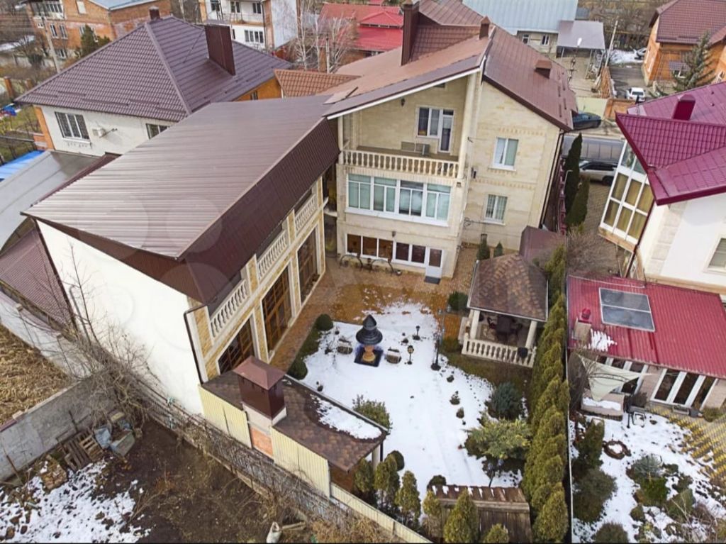 Продажа дома, 400м <sup>2</sup>, 9 сот., Пятигорск, Огородная ул,  34