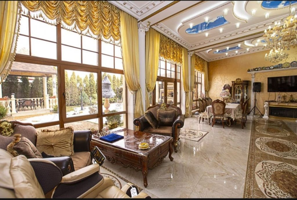 Продажа дома, 400м <sup>2</sup>, 9 сот., Пятигорск, Огородная ул,  34