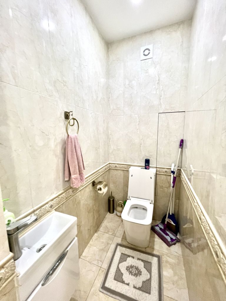 Продажа 3-комнатной квартиры, Ессентуки, Олега Головченко ул,  6