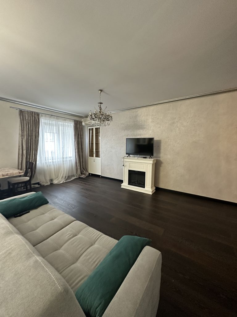 Продажа 3-комнатной квартиры, Пятигорск, Калинина пр-кт,  2а