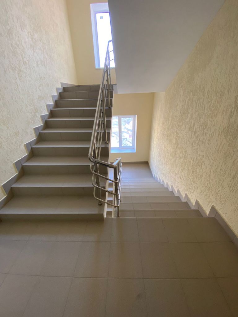 Продажа 1-комнатной квартиры, Пятигорск, Адмиральского ул,  1а