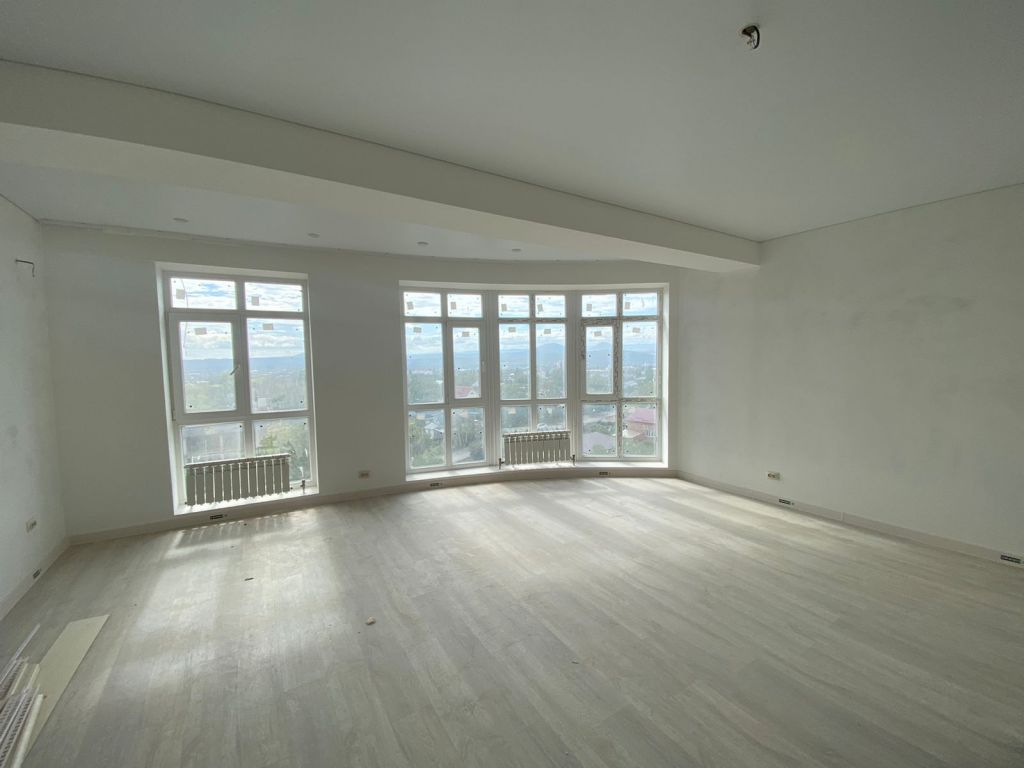 Продажа 3-комнатной квартиры, Пятигорск, Адмиральского ул