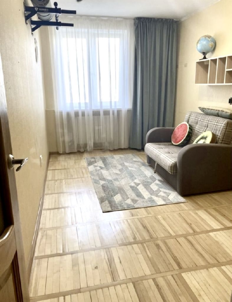 Продажа 2-комнатной квартиры, Пятигорск, Калинина пр-кт,  8