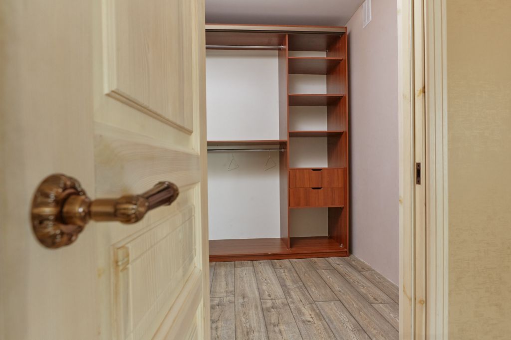 Продажа дома, 418м <sup>2</sup>, 16 сот., Масленка, горная