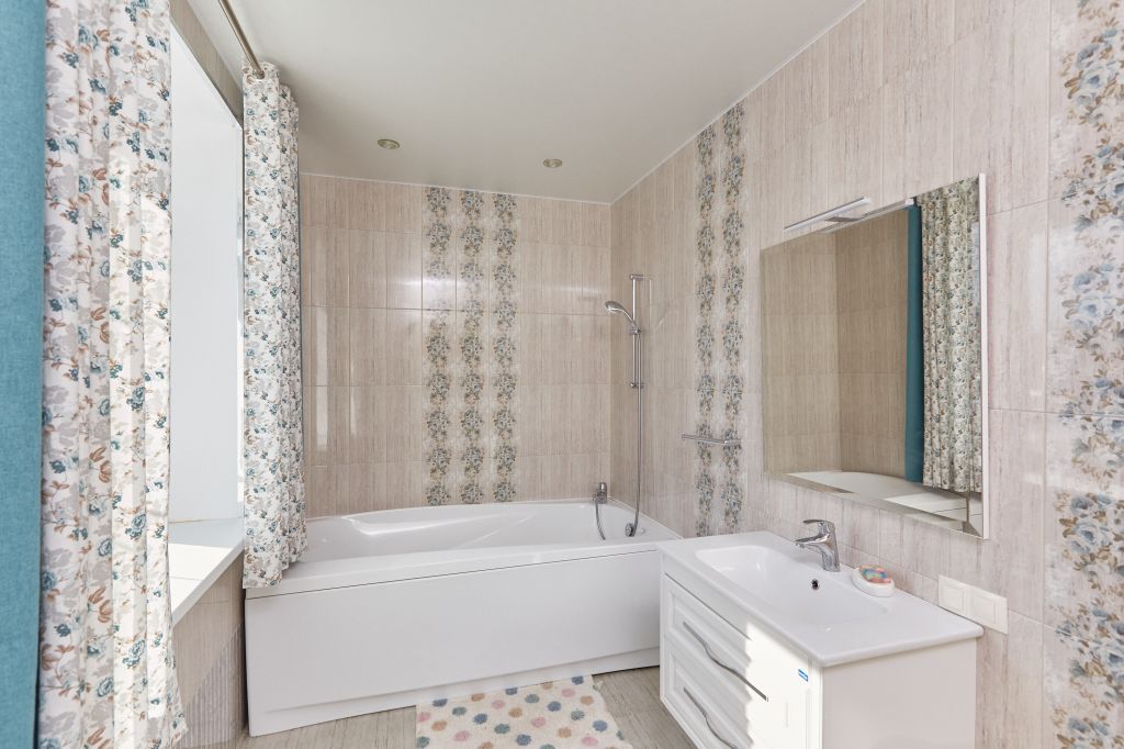 Продажа дома, 418м <sup>2</sup>, 16 сот., Масленка, горная