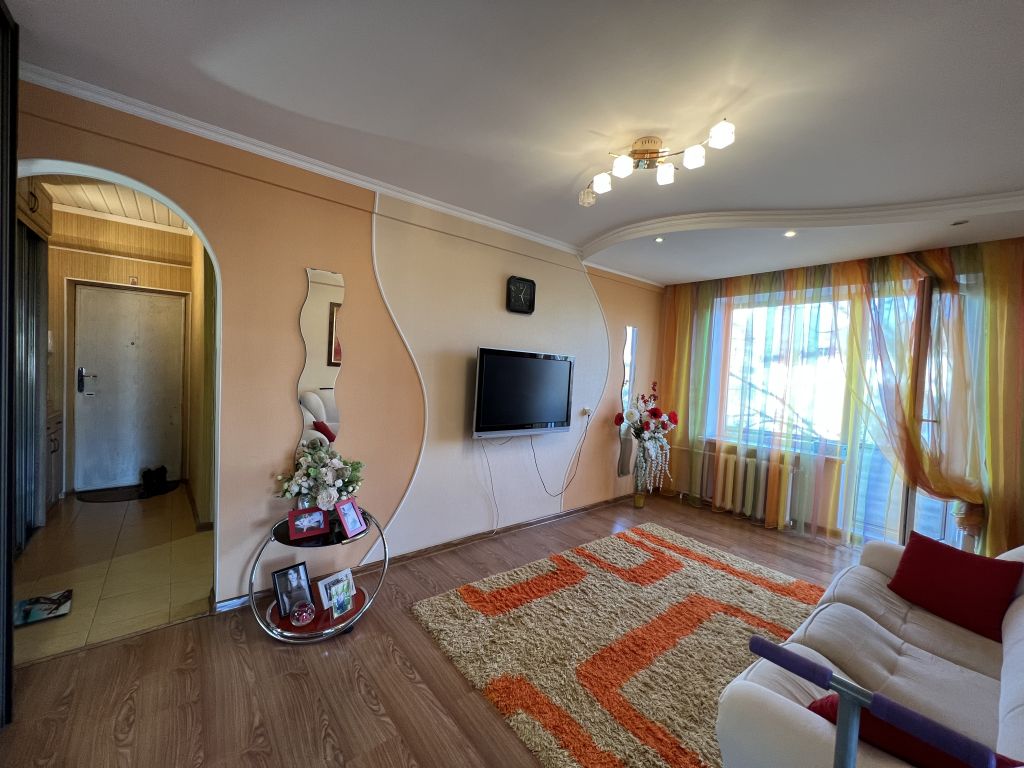 Продажа 3-комнатной квартиры, Пятигорск, Восстания ул,  100