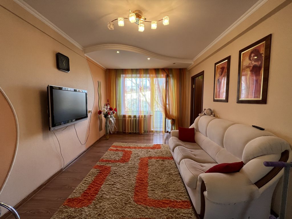 Продажа 3-комнатной квартиры, Пятигорск, Восстания ул,  100