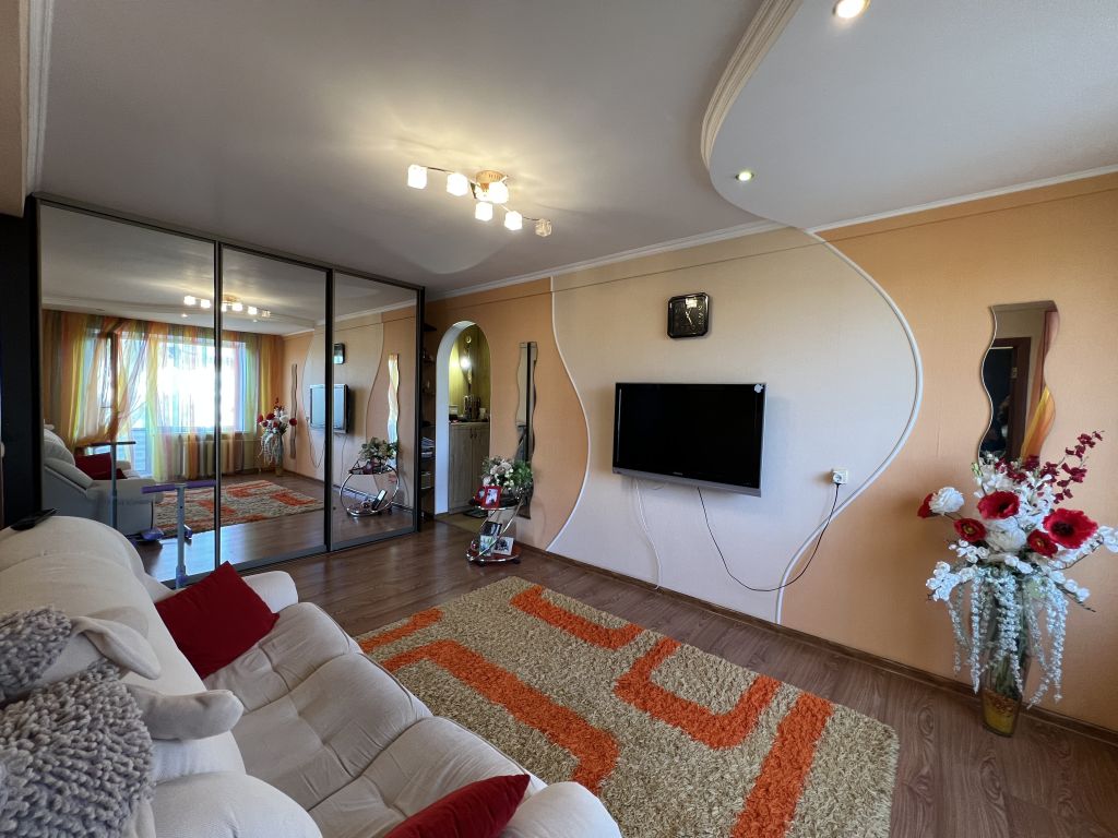 Продажа 3-комнатной квартиры, Пятигорск, Восстания ул,  100