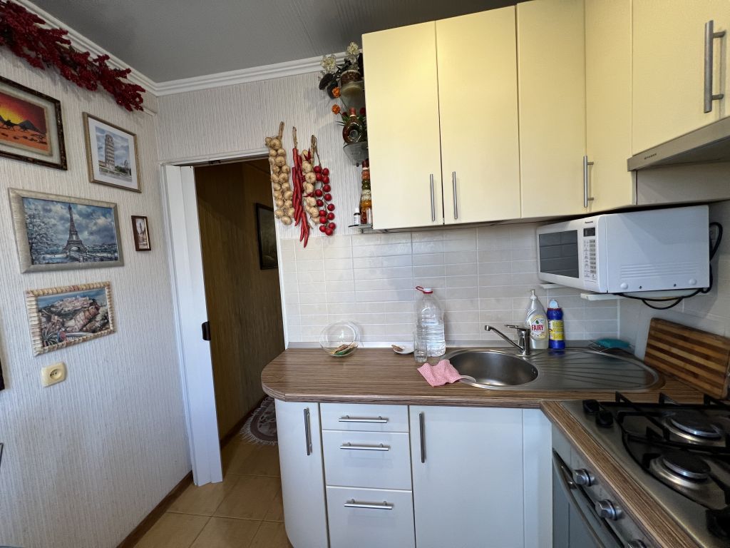 Продажа 3-комнатной квартиры, Пятигорск, Восстания ул,  100