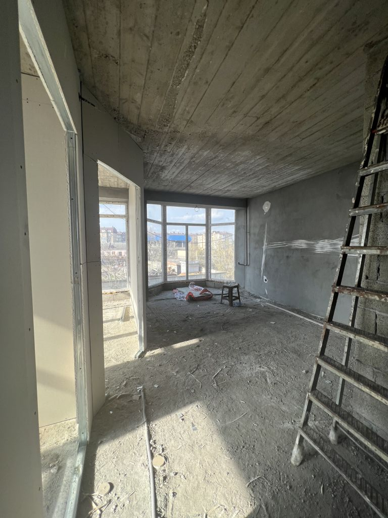 Продажа 2-комнатной квартиры, Ессентуки, Счастливая ул,  22