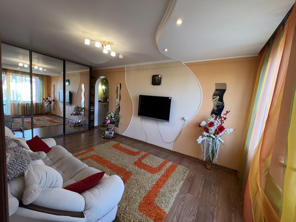 Продажа 3-комнатной квартиры, Пятигорск, Восстания ул,  100