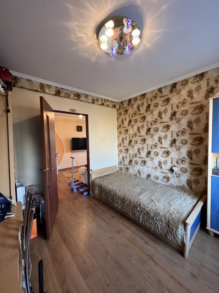 Продажа 3-комнатной квартиры, Пятигорск, Восстания ул,  100