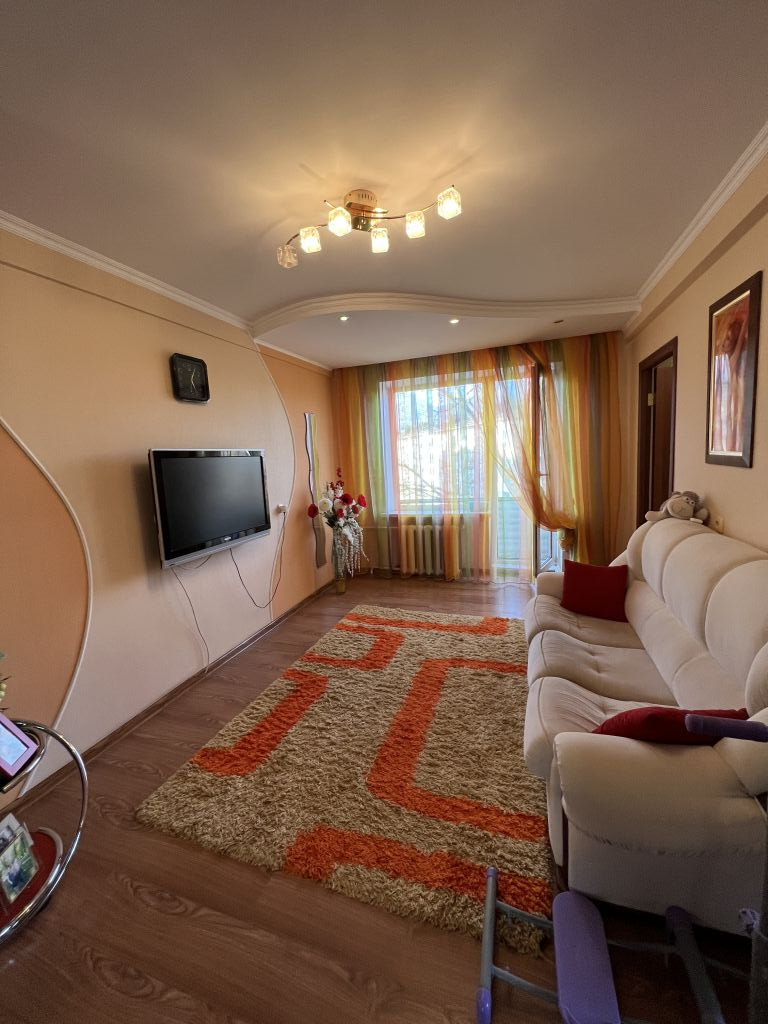 Продажа 3-комнатной квартиры, Пятигорск, Восстания ул,  100